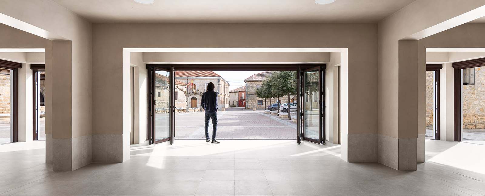 Pulizia e manutenzione - finestre in alluminio e PVC Cortizo