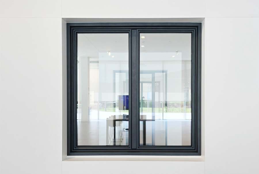 Alu-Steel - finestre in alluminio e PVC Cortizo