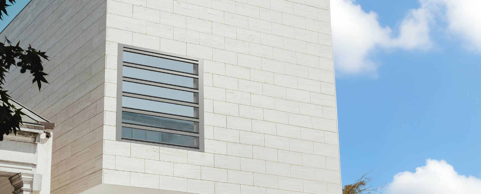 Jalousie - finestre in alluminio e PVC Cortizo