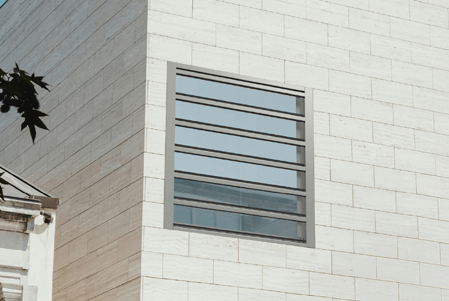 Jalousie - finestre in alluminio e PVC Cortizo