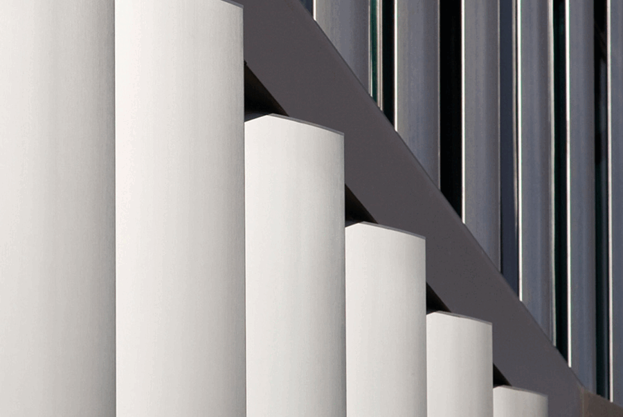 Frangisole a lamelle - finestre in alluminio e PVC Cortizo