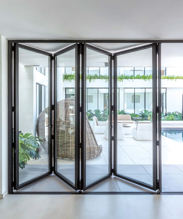 Porta Pieghevole - finestre in alluminio e PVC Cortizo