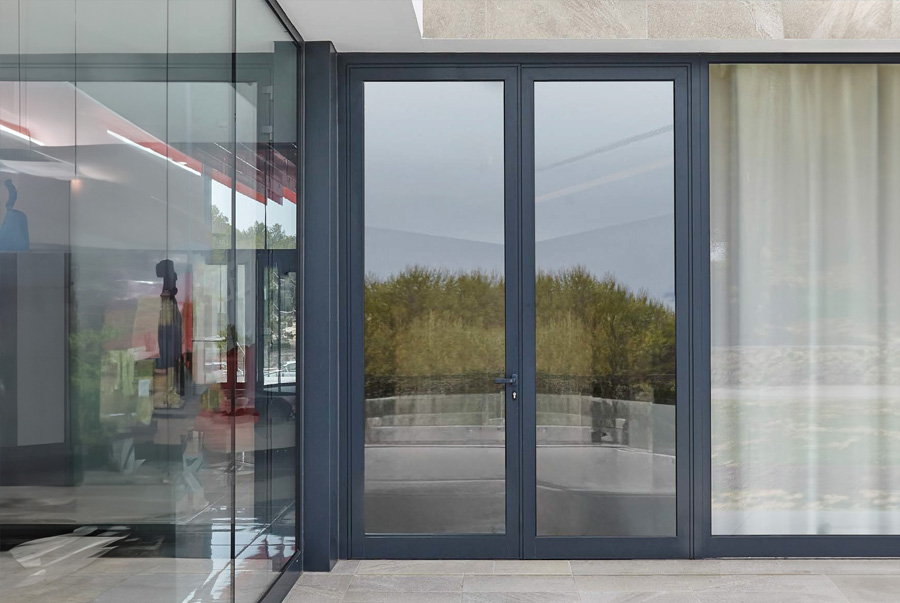 Porta Millennium 2000 - finestre in alluminio e PVC Cortizo
