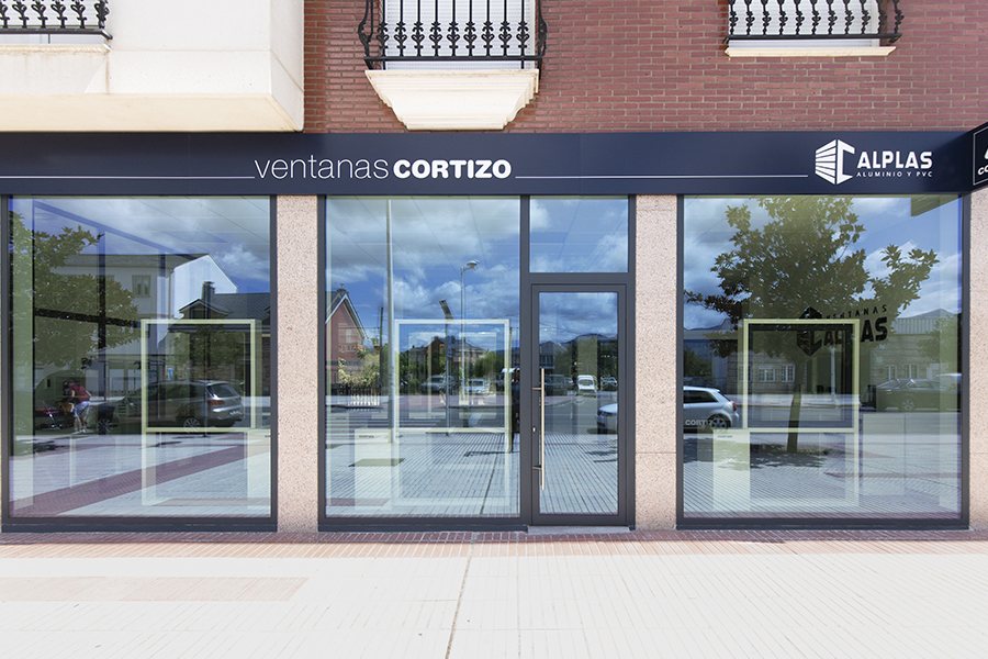 Ventanas Calplas - finestre in alluminio e PVC Cortizo