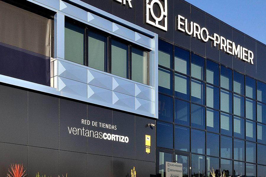 Euro Premier - finestre in alluminio e PVC Cortizo