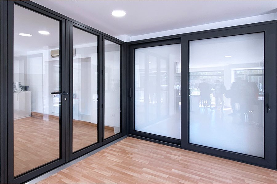 Showroom GOVI - finestre in alluminio e PVC Cortizo