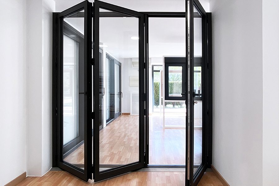 GOVI - imagen 2 - finestre in alluminio e PVC Cortizo