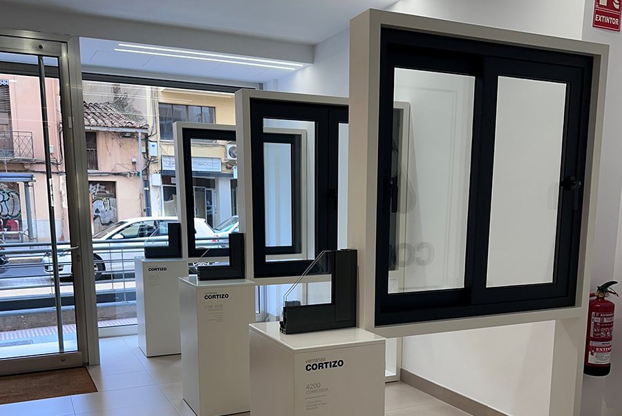 Inout - imagen 1 - finestre in alluminio e PVC Cortizo