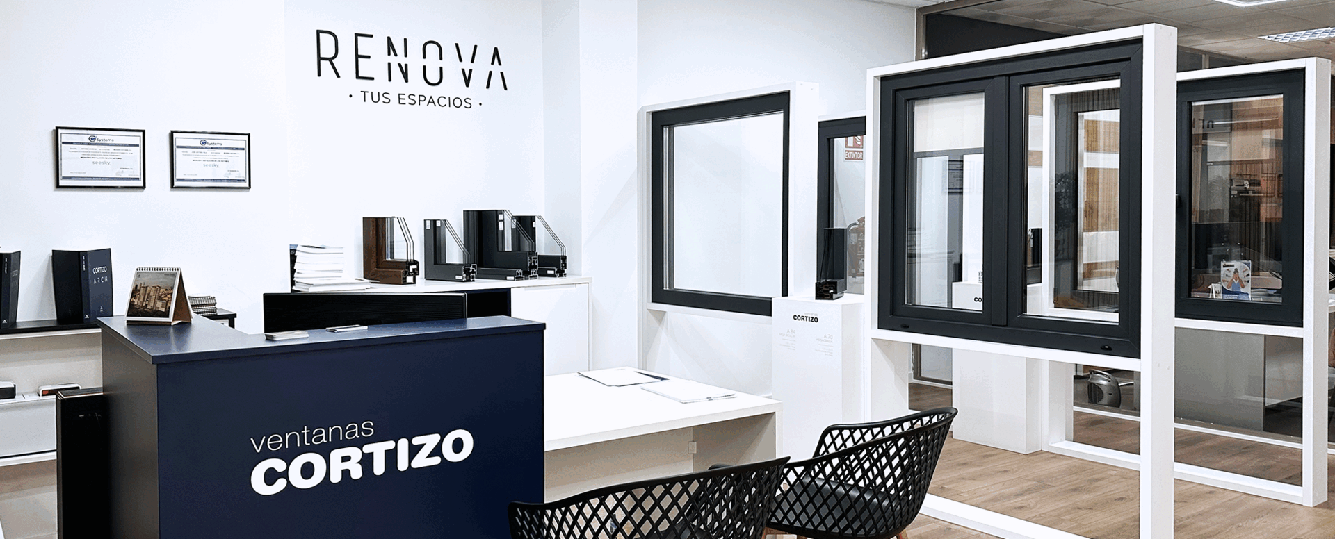 Exposición Finestre Cortizo en Renova tus espacios - finestre in alluminio e PVC Cortizo