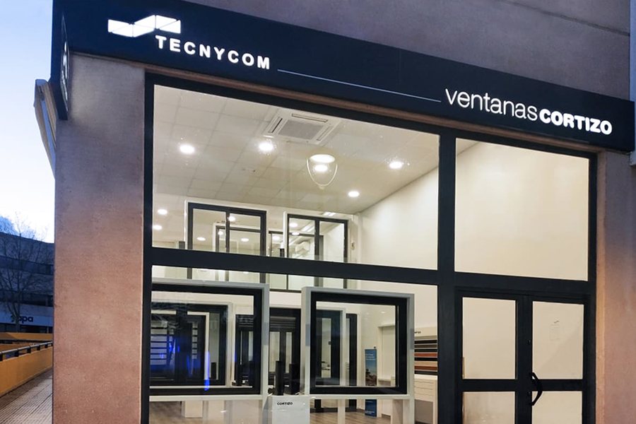 Tecnycom Las Rozas - finestre in alluminio e PVC Cortizo